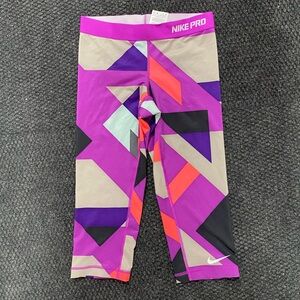 Nike Pro Women's Colorful Geometric Leggings